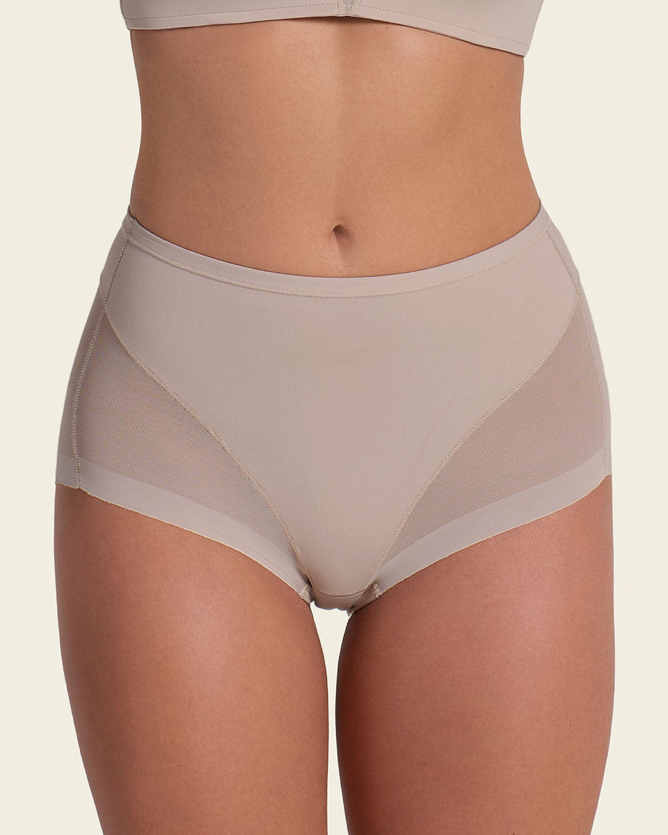 Panty clásico invisible con tul