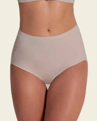 Panty clásico invisible con tela inteligente sin costuras#color_802-cafe-claro