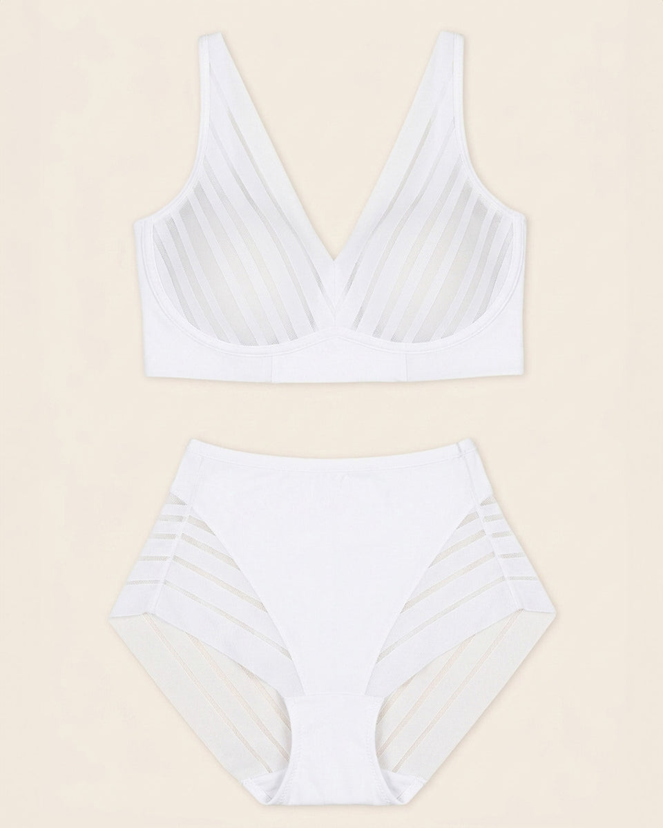 Daily Bra & Stripe Undetectable Panty en Blanco
