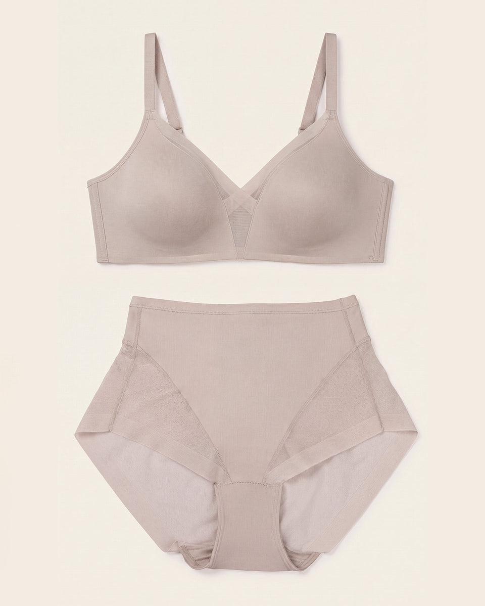 Brasier ComfortFit & Panty Truly Undetectable en Café Claro
