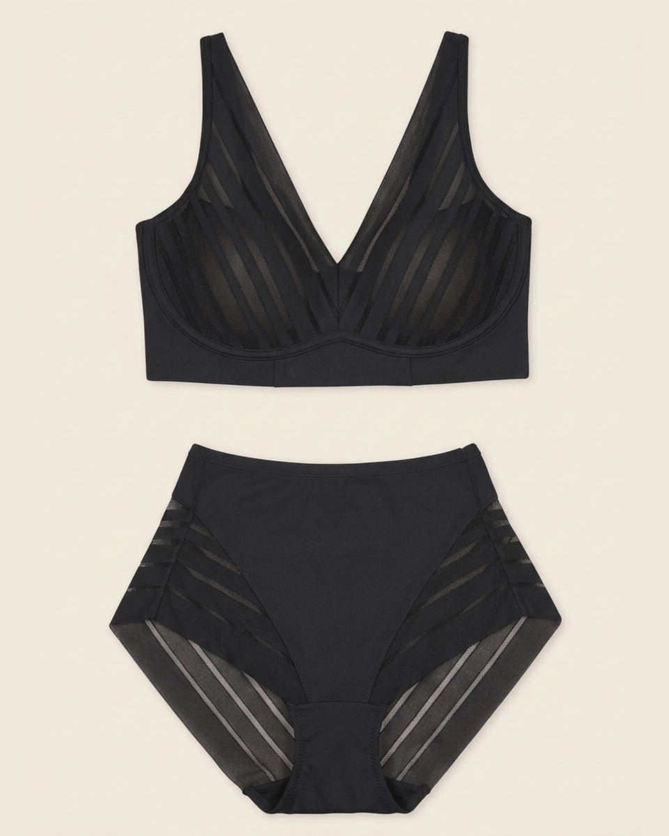 Daily Bra & Stripe Undetectable Panty en Negro