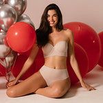 Bras, Fajas, Panties, Trajes de Baño y Ropa en Oferta