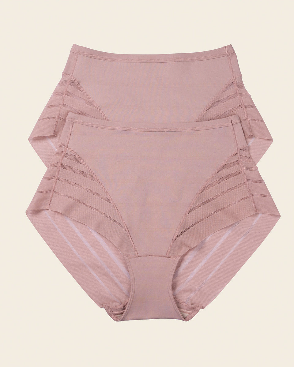 Panty faja clásico con control moderado de abdomen y bandas en tul