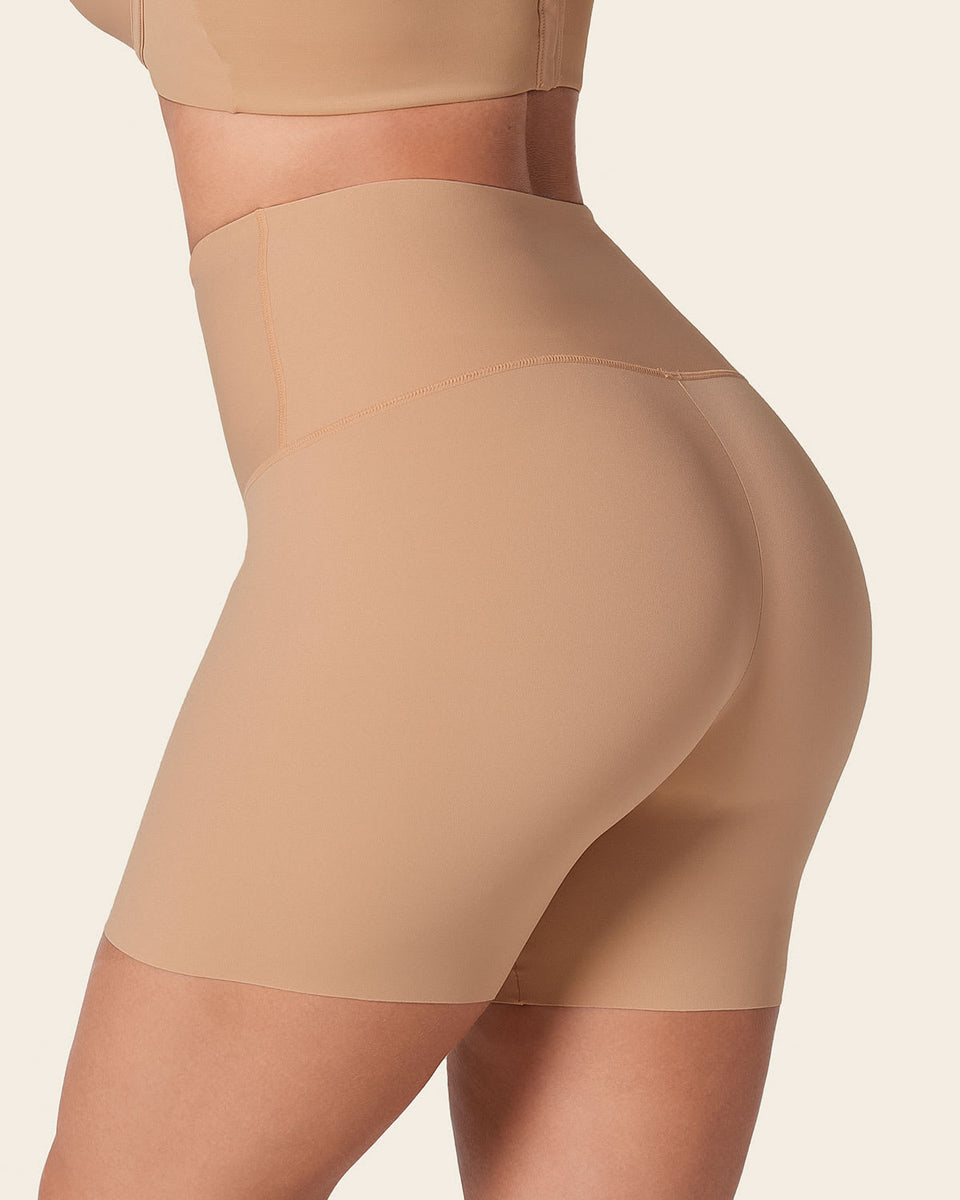 Short de control de abdomen y cintura que disimula la celulitis