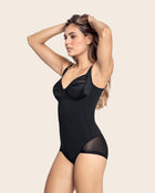 Body de control fuerte y copas con arco