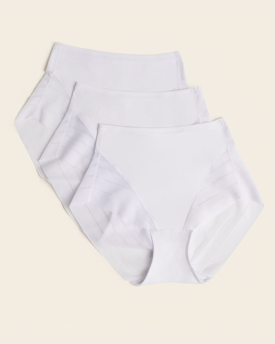 Panty faja clásico con control moderado de abdomen y bandas en tul