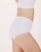 Panty clásico invisible con tela inteligente sin costuras