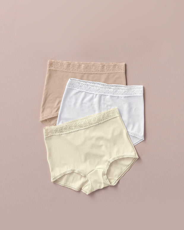 Paquete x 3 panties clásicos con toques de encaje#color_s06-blanco-cafe-claro-marfil