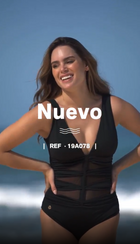 Traje de baño de control suave y copas removibles y abdomen en tul